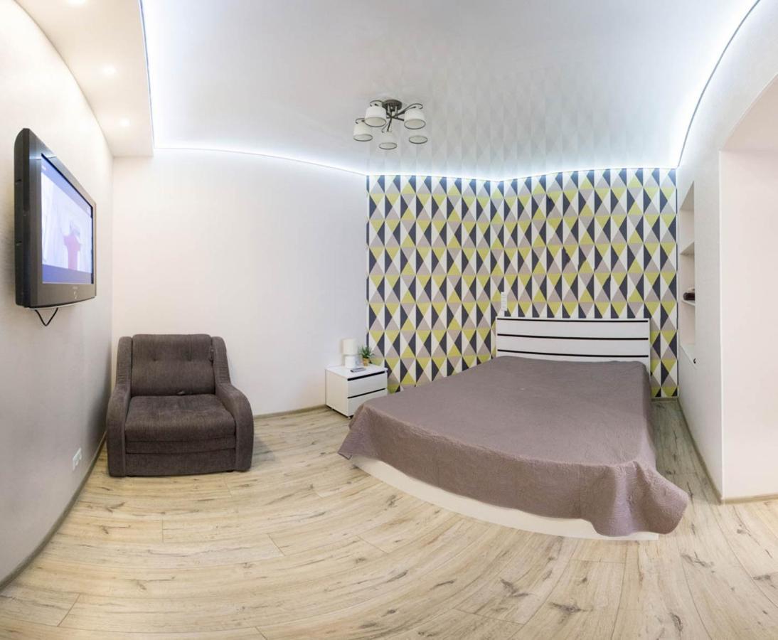 New Apartments In The City Center - Kuznechna Str. 26/2 Κχαρκίβ Εξωτερικό φωτογραφία