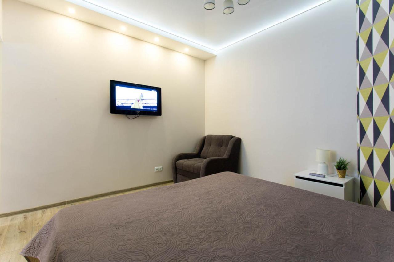 New Apartments In The City Center - Kuznechna Str. 26/2 Κχαρκίβ Εξωτερικό φωτογραφία